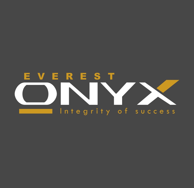 Everest Onyx